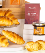 mums_breakfast_in_bed_3p (2)_2026.jpg