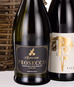 four_wines_in_wicker_3p_3.jpg
