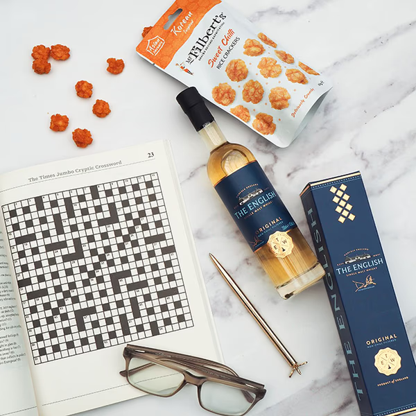 Create-Fathers-Day-Gift-Box-Whisky-Square-Low-Out-of-Box.jpg