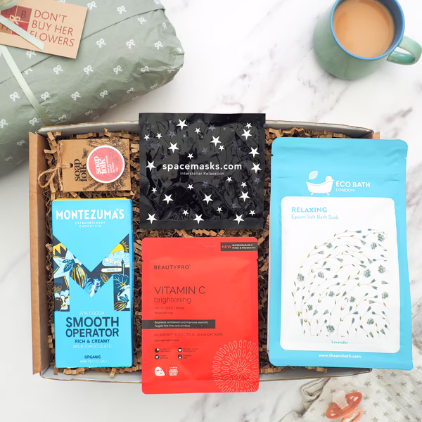 THE NEW MUM GIFT BOX