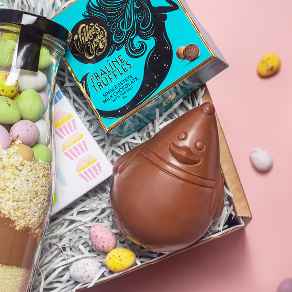DBHF_SOCIAL_EASTERGIFTS_CLUCKY_BOTTLEDBAKING-1.jpg