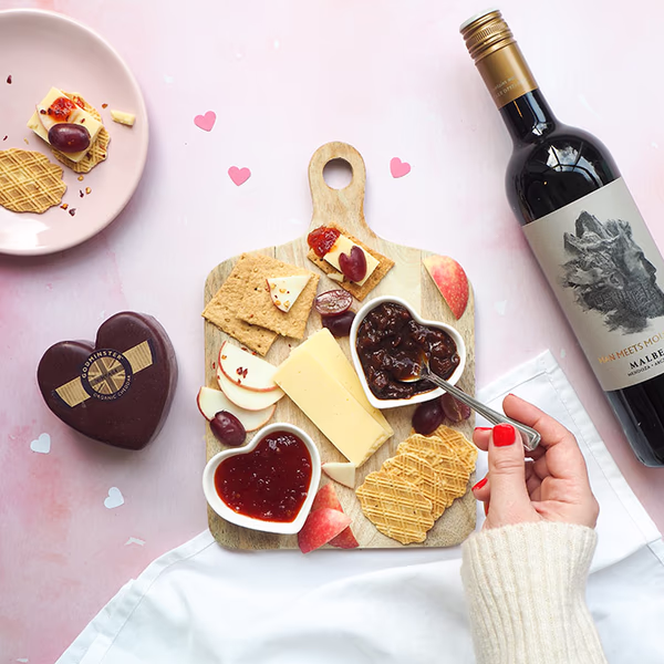 DBHF_VALENTINES_SQUARE_FOODIE_LOW_RES.jpg