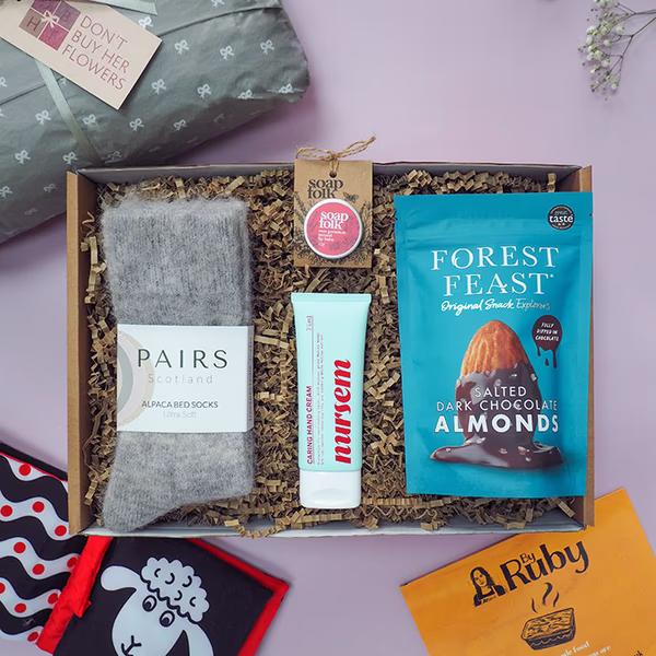 CREATE A PREGNANCY CARE PACKAGE