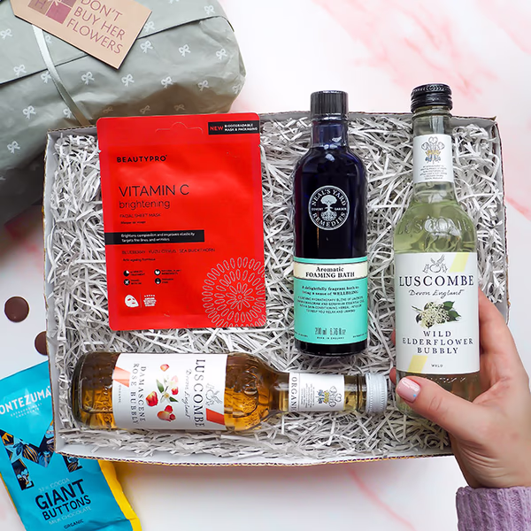 DBHF_TLC_GIFT_BOX_IN_BOX_LOW_RES.jpg