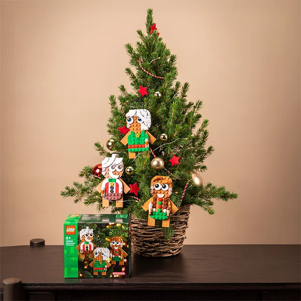 lego gingerbread ornament and flowers gift set