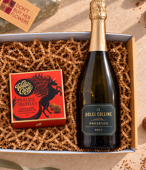 THE PROSECCO & CHOCOLATE TRUFFLE HAMPER
