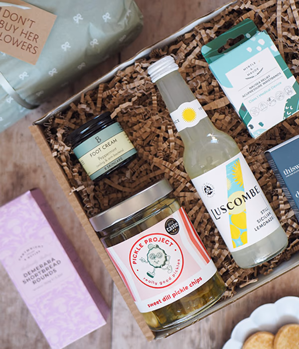 CREATE A PREGNANCY CARE PACKAGE