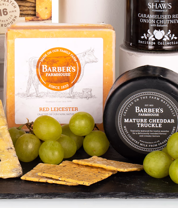 love_cheese_and_wine_gift_3p (2)_2026.jpg