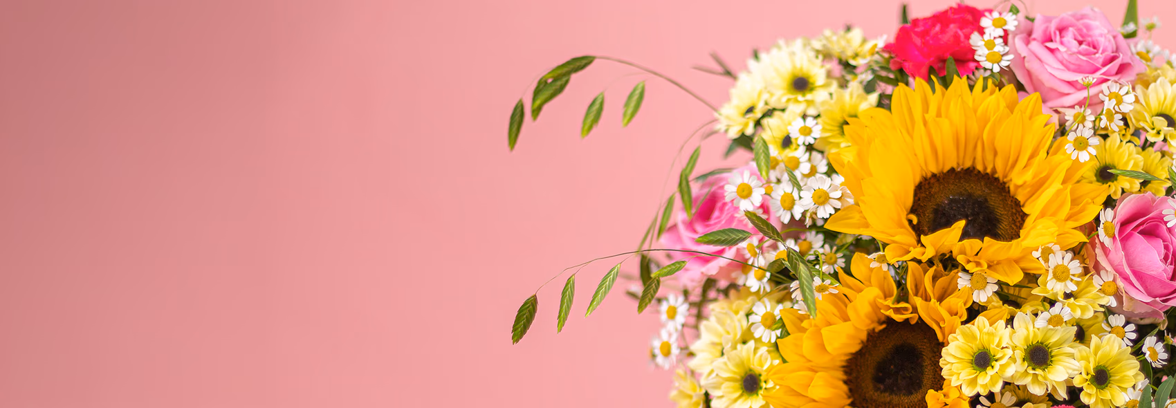 Send fresh flowers with Euroflorist flower delivery